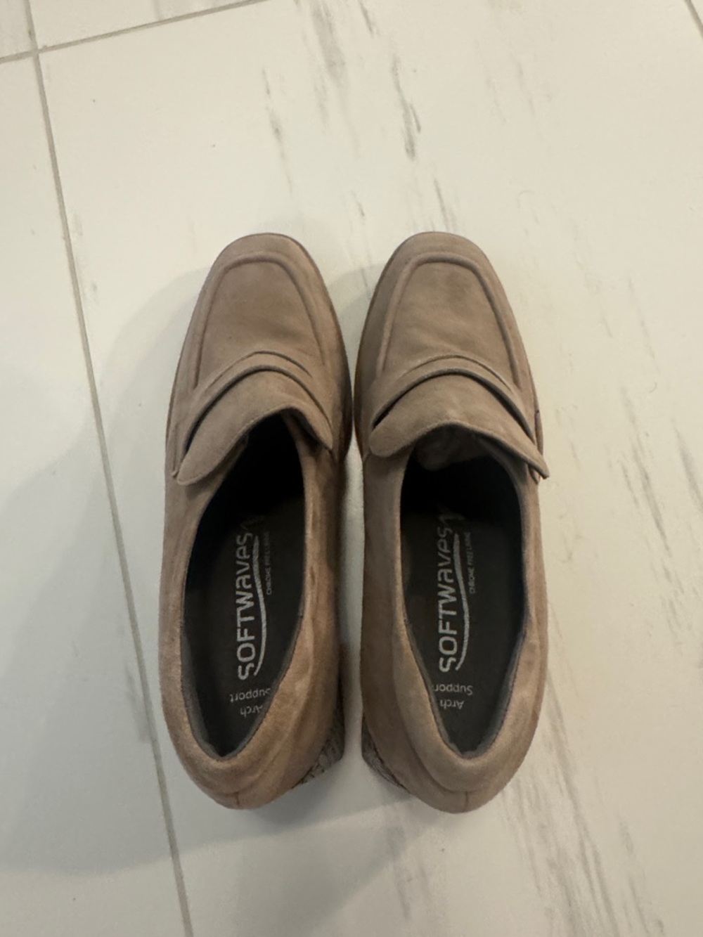 Softwaves Women's Taupe Suede Loafers 40